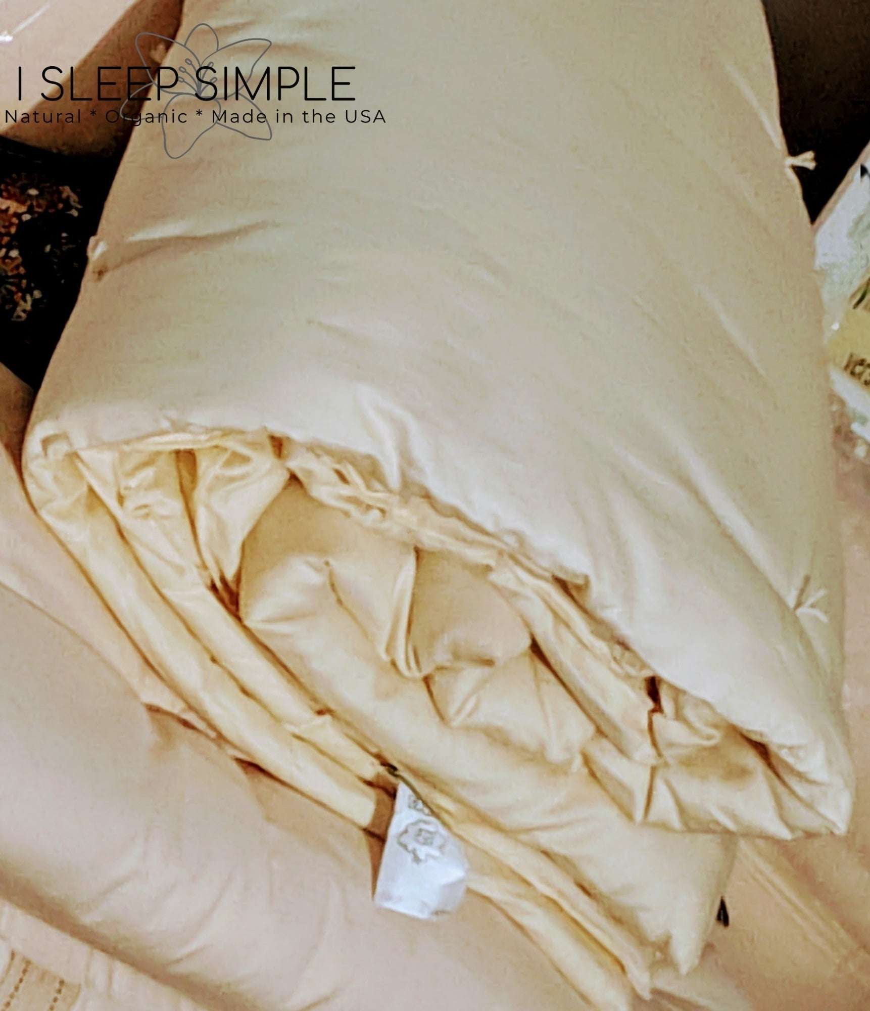 Washable wool duvet made from merino wool with eco-friendly thermal bonding.