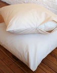 Organic pillow covers with zipper, 100% cotton, GOTS certified, made in USA.