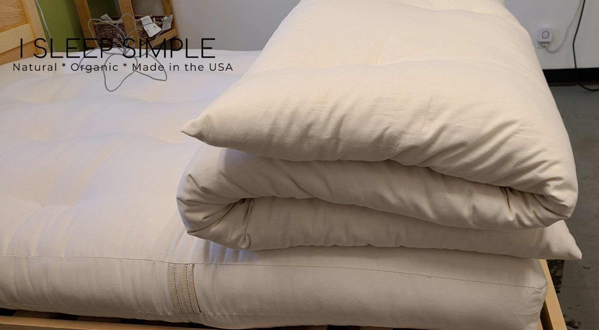 GOTS Certified Organic Topper, made of cotton, natural pillow top, chemical-free comfort, eco-friendly bedding.